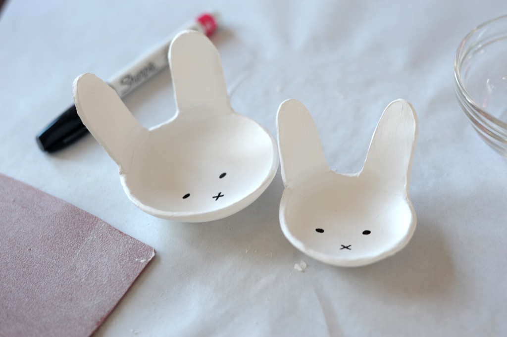 diy bunny bowls for easter on aliceandlois.com